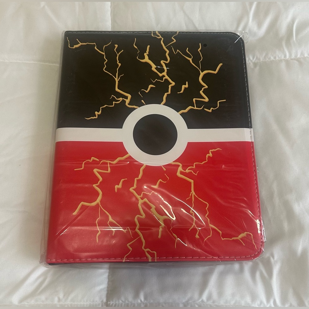 New Pokemon Card Binder, Holds 900 Cards total, 50 Removable Sleeves